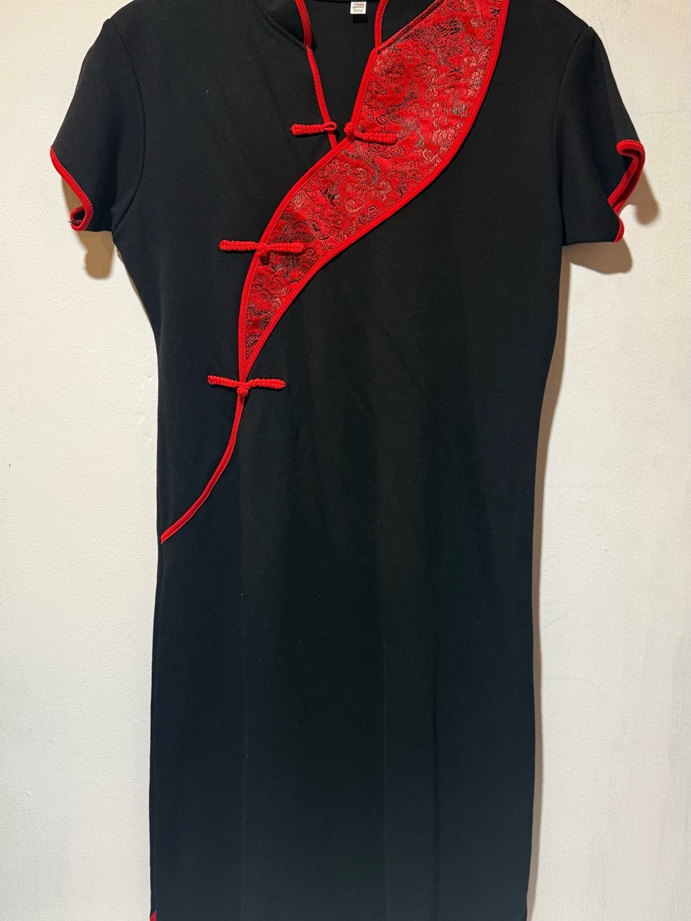 Elegant Black Cheongsam Qipao Dress with Red Trim